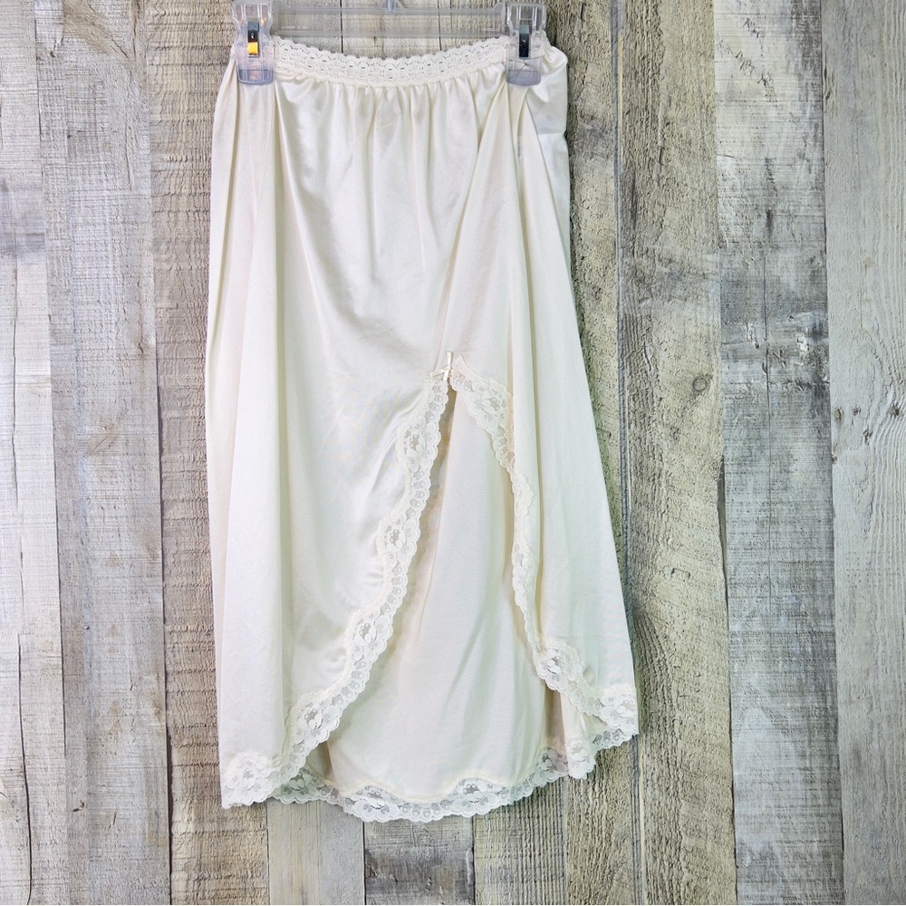 Sears Size Small Fits Waist 24/26 Average Length The Doesn’t Slip 100% N…